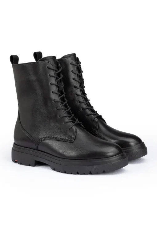 ANKLE BOOT