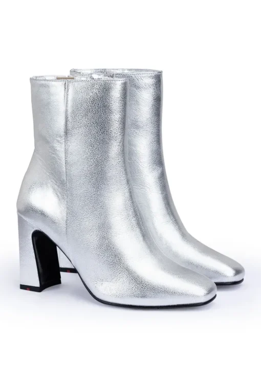 ANKLE BOOT