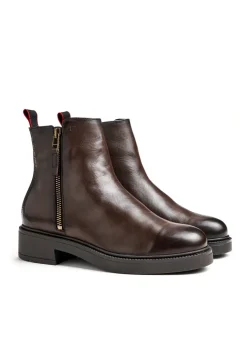 ANKLE BOOT