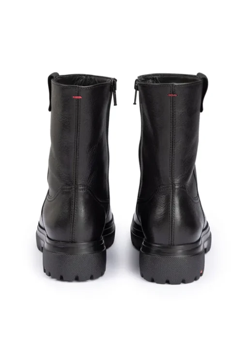 ANKLE BOOT
