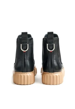 ANKLE BOOT