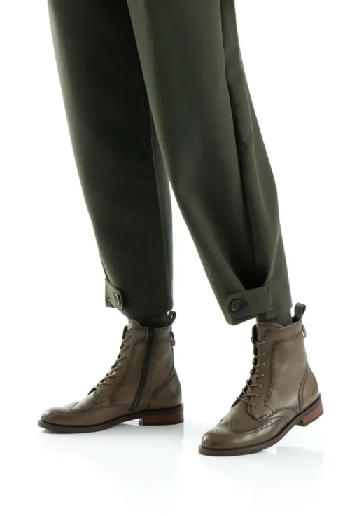 ANKLE BOOT