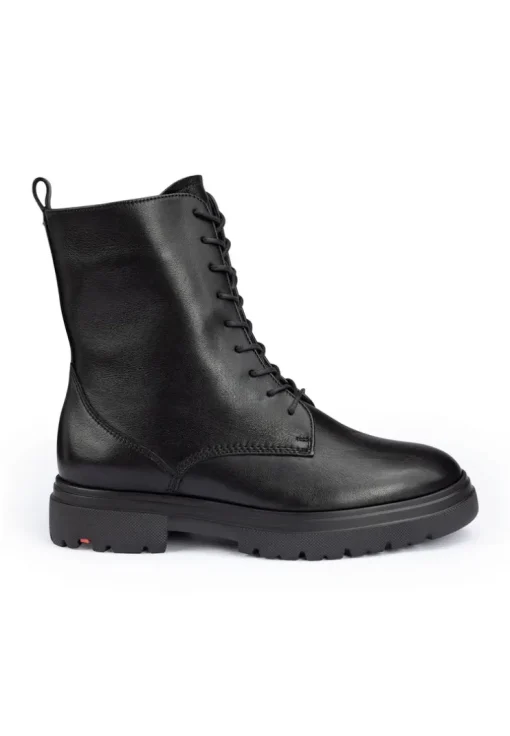 ANKLE BOOT
