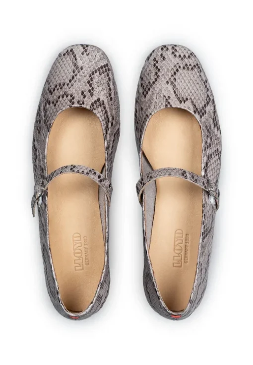 BALLERINAS