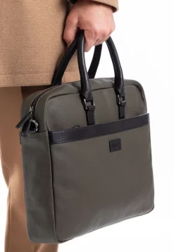 BRIEFCASE