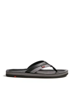 FLIP FLOP
