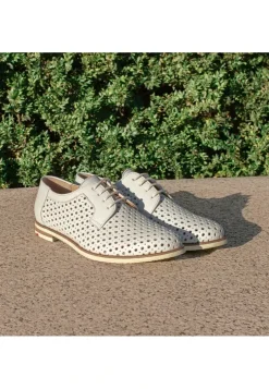 HALF SHOES
