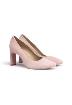 PUMPS