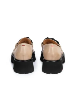 SLIPPER