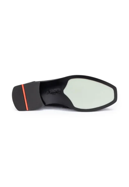 SLIPPER
